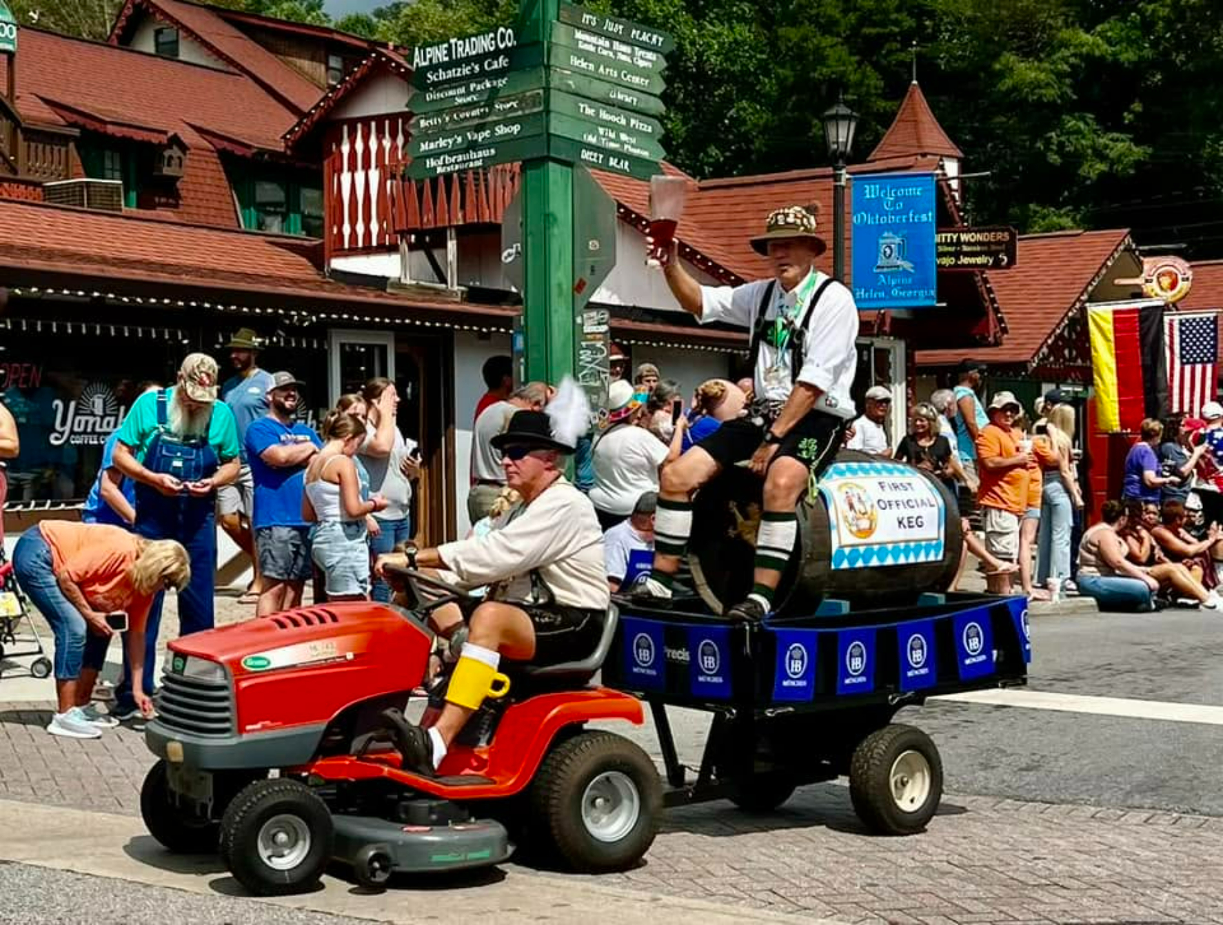 Oktoberfest Parade-Doris Skelton2